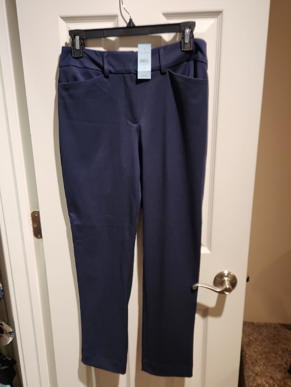 Ann Taylor The Straight Curvy Fit Pants- Navy